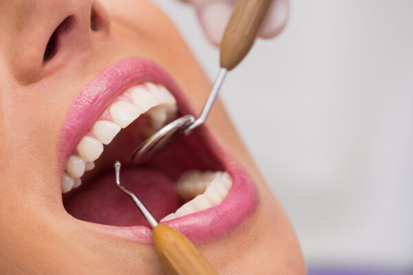 Mente sã, dente são: saúde bucal e saúde mental estão diretamente ligadas