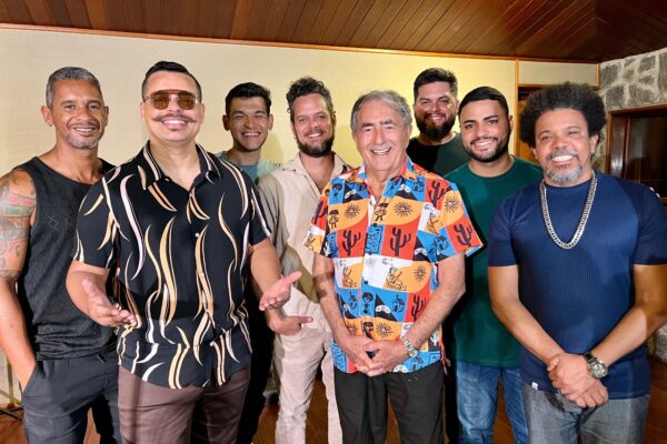 Orquestra Latinolindense lança releitura da música “Último Regresso”